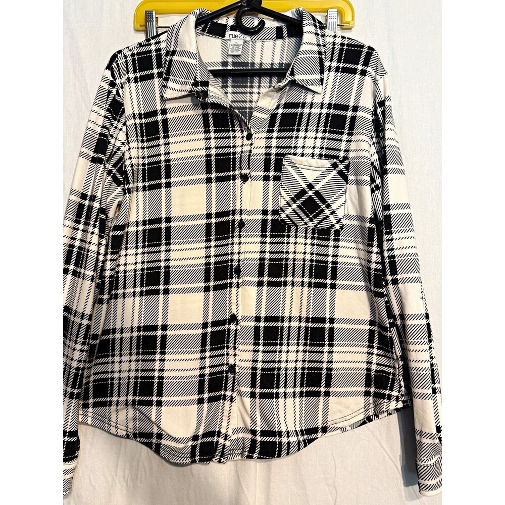 rue21 Women's XL Black White Plaid Woven Button-Up Collared Long Sleeve Stretch